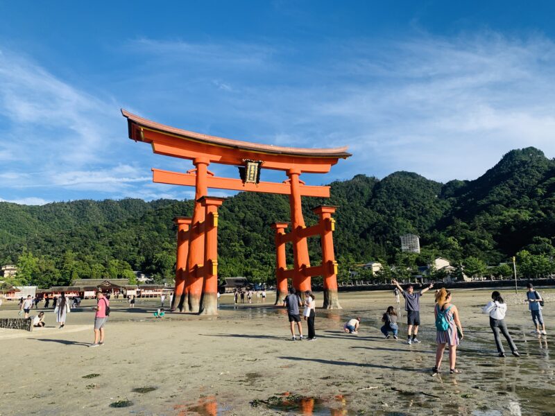 厳島神社の大鳥居