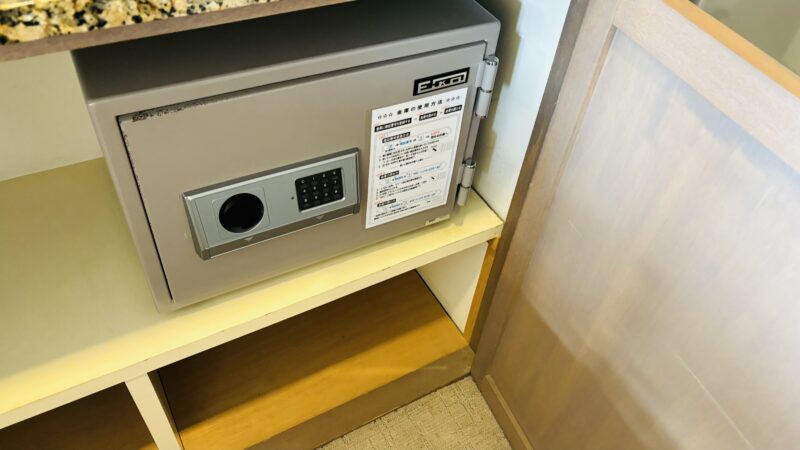 SHIRAHAMA KEY TERRACE HOTEL SEAMORE ホテルシーモアのスタンダードツインの金庫