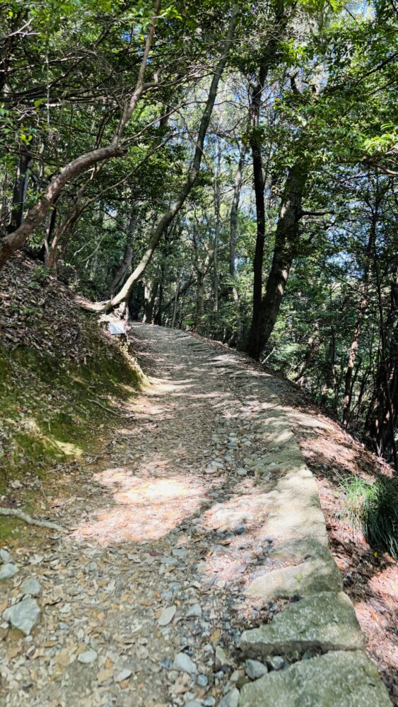 岩国城までの山道の様子