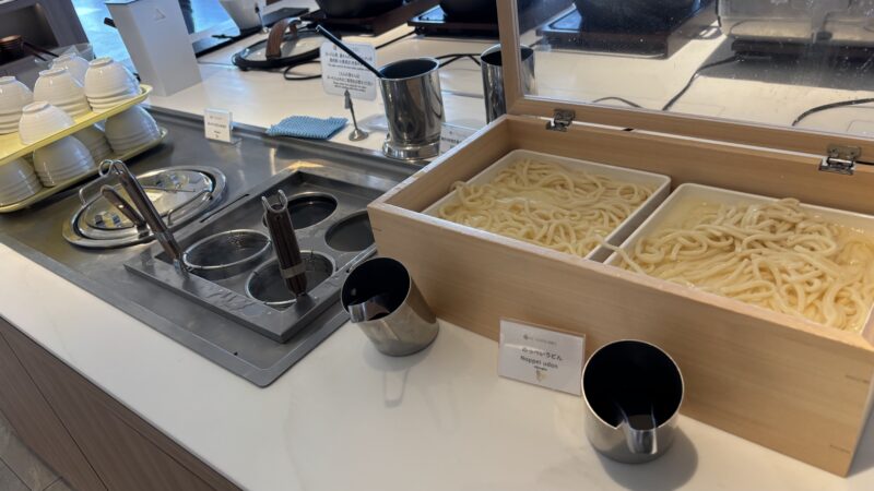 グランドメルキュール琵琶湖の朝食バイキングで提供されるのっぺいうどん