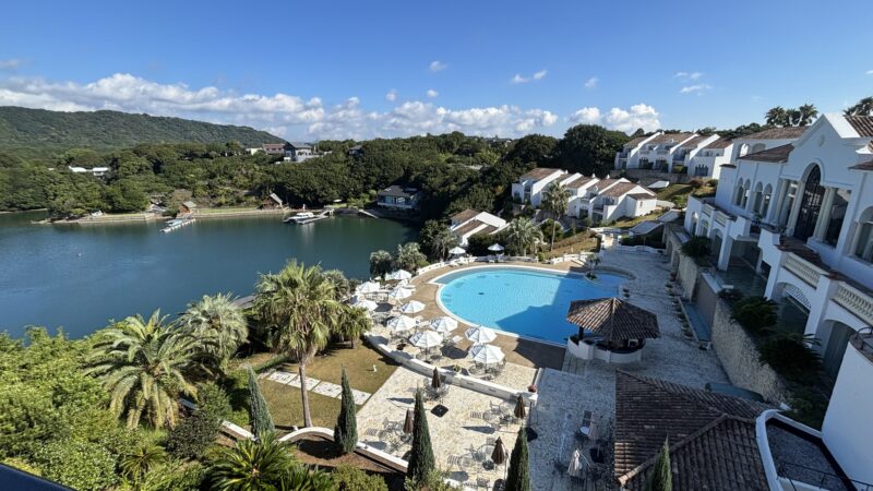 都リゾート志摩ベイサイドテラスのスーペリアツインのプール側の眺望